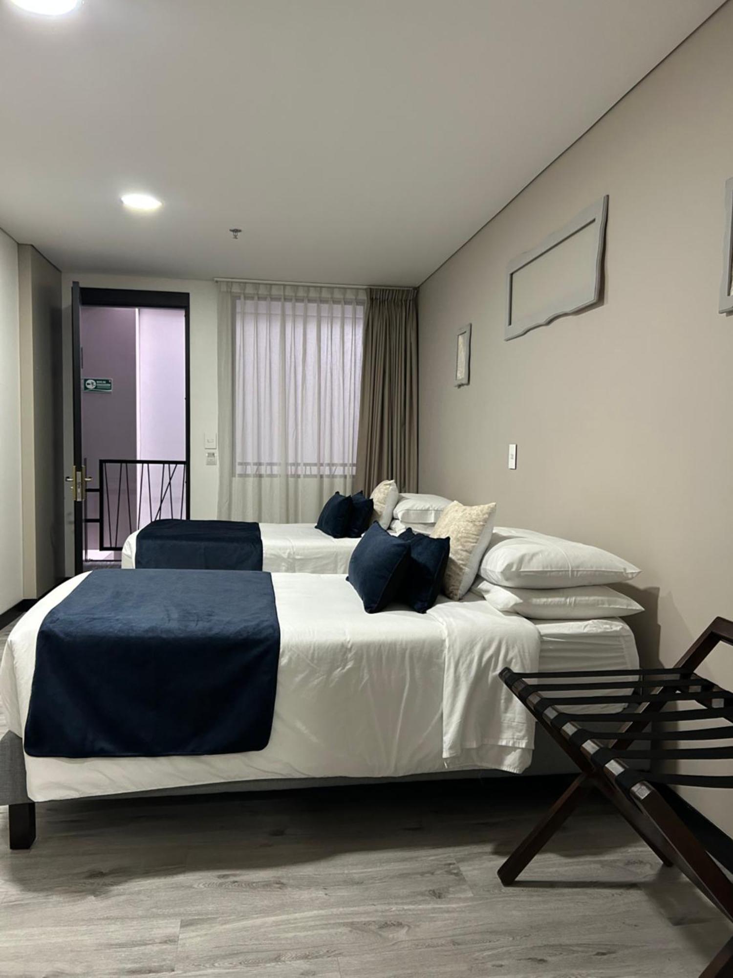 Hotel Wlh Silver Corferias Богота Экстерьер фото